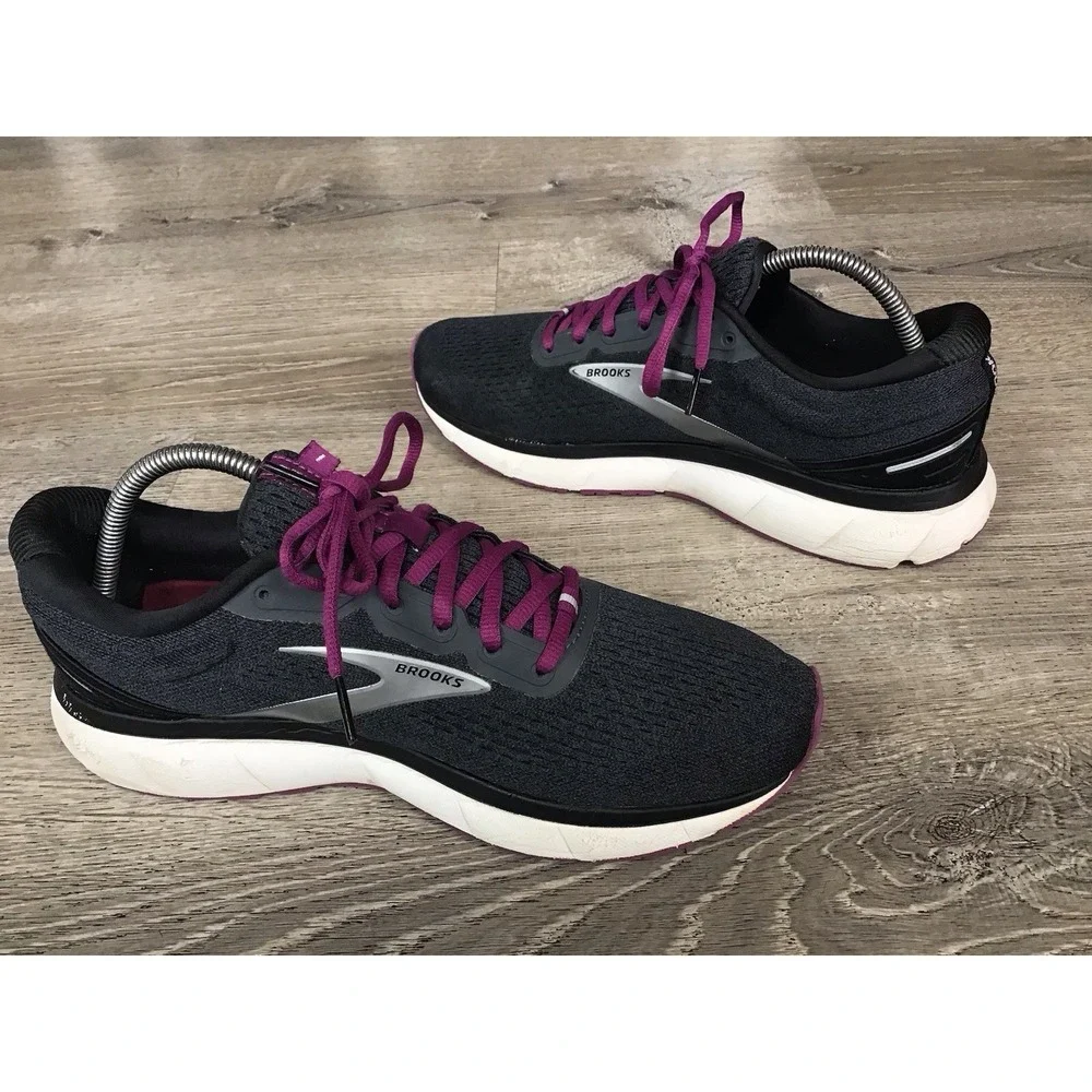 Brooks Trace Shoes Womens Size 11 B Black Purple Running Sneakers 1203511B021